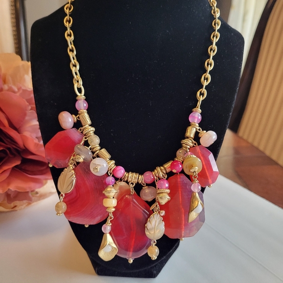 Chico's Necklace Pink Glass Slab Mother Of Pearl Goldtone Statement Jewelry 18" - Picture 12 of 12